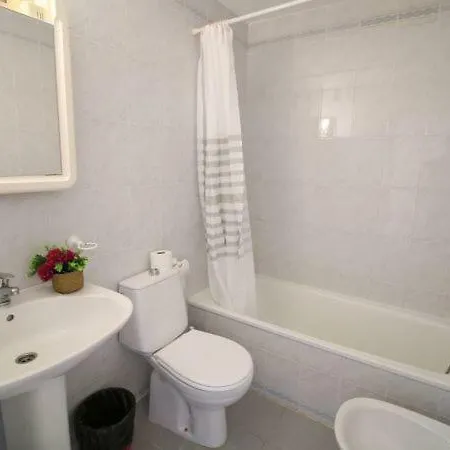 Sleeps 3 Pool T792130 *